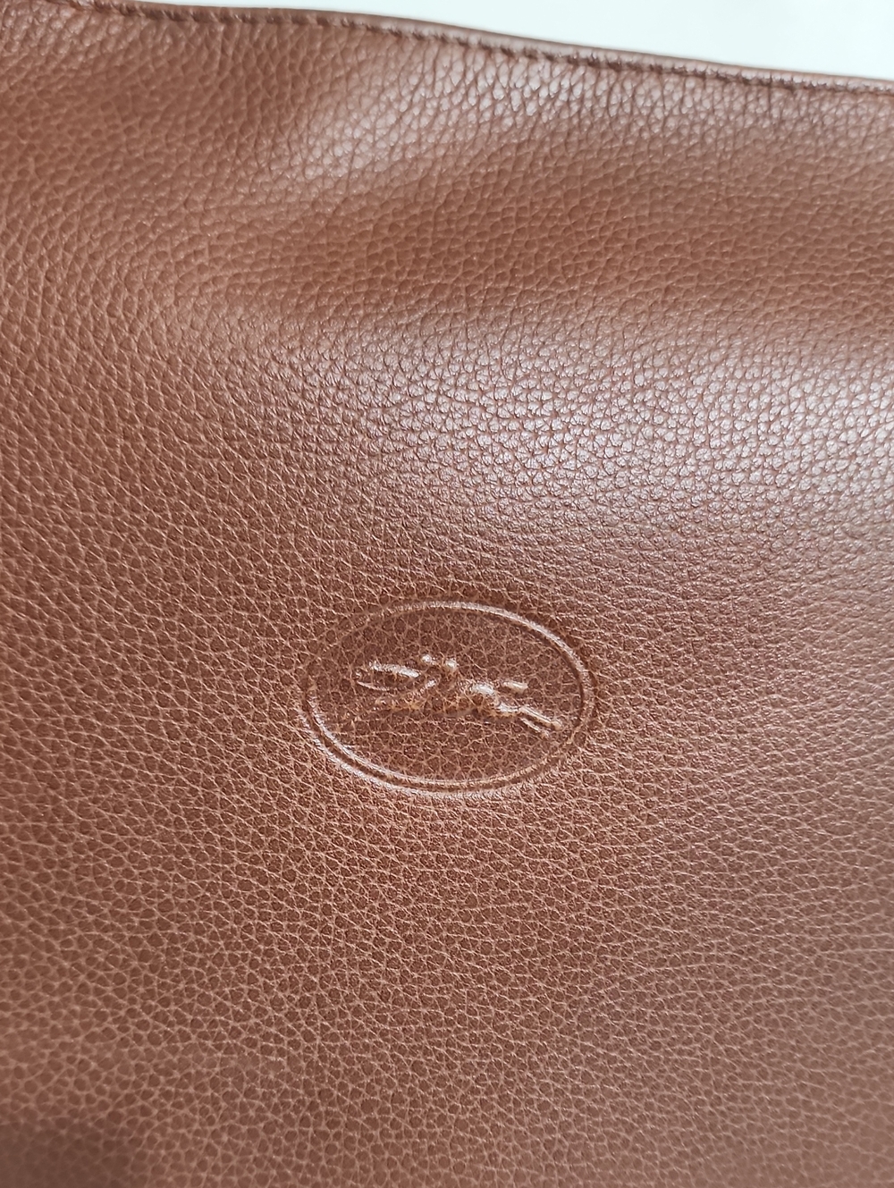 Vintage LONGCHAMP France All-Leather Triple Compartment Hobo Shoulder Bag - Tan - Picture 2 of 16